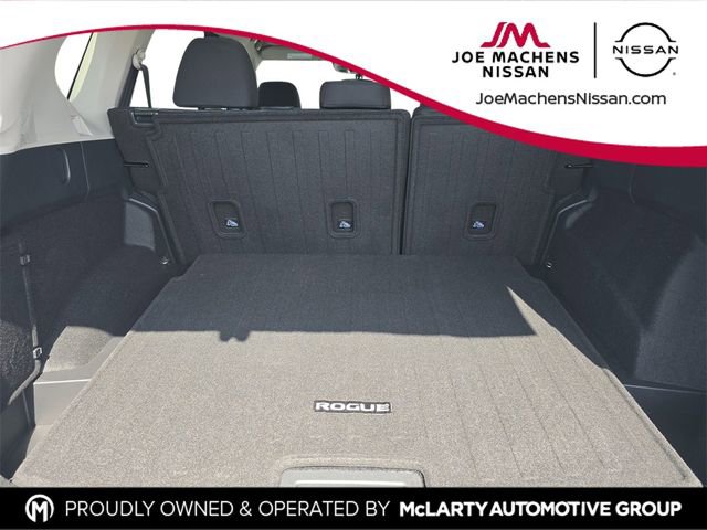 New 2026 Nissan Rogue SV w/ Cold Weather Package image 17