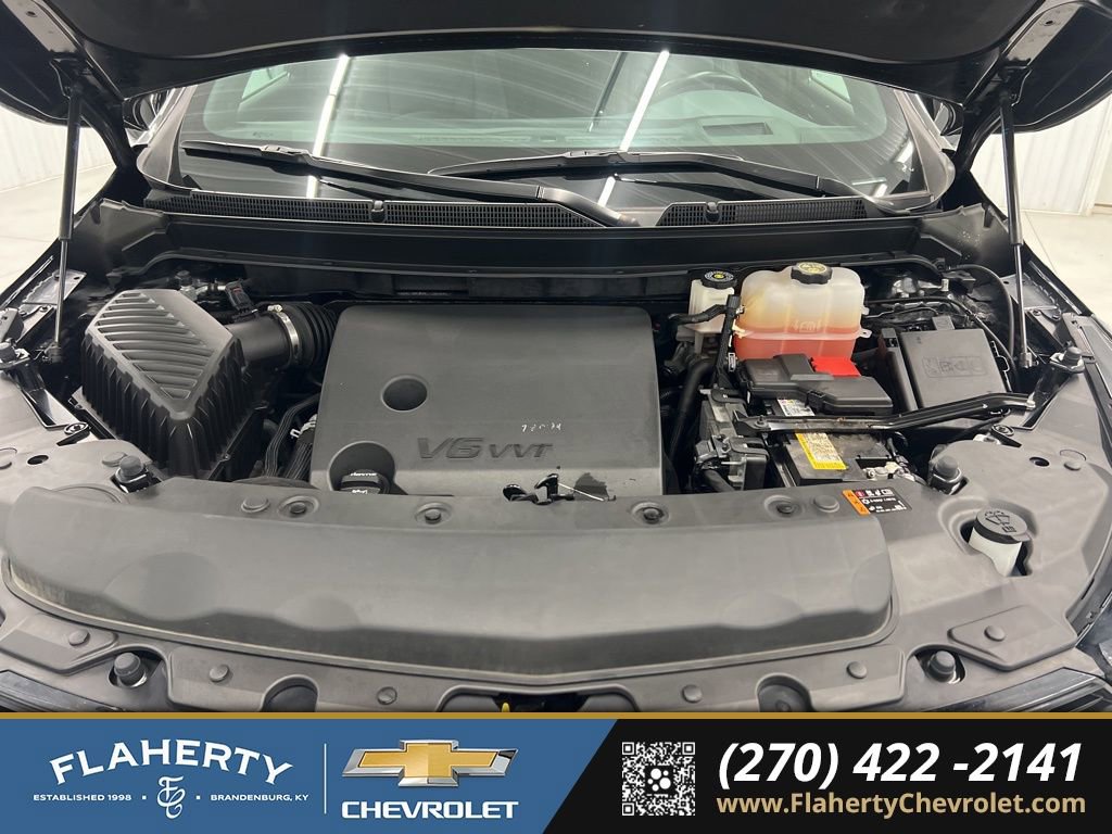 Used 2024 Buick Enclave Premium image 16