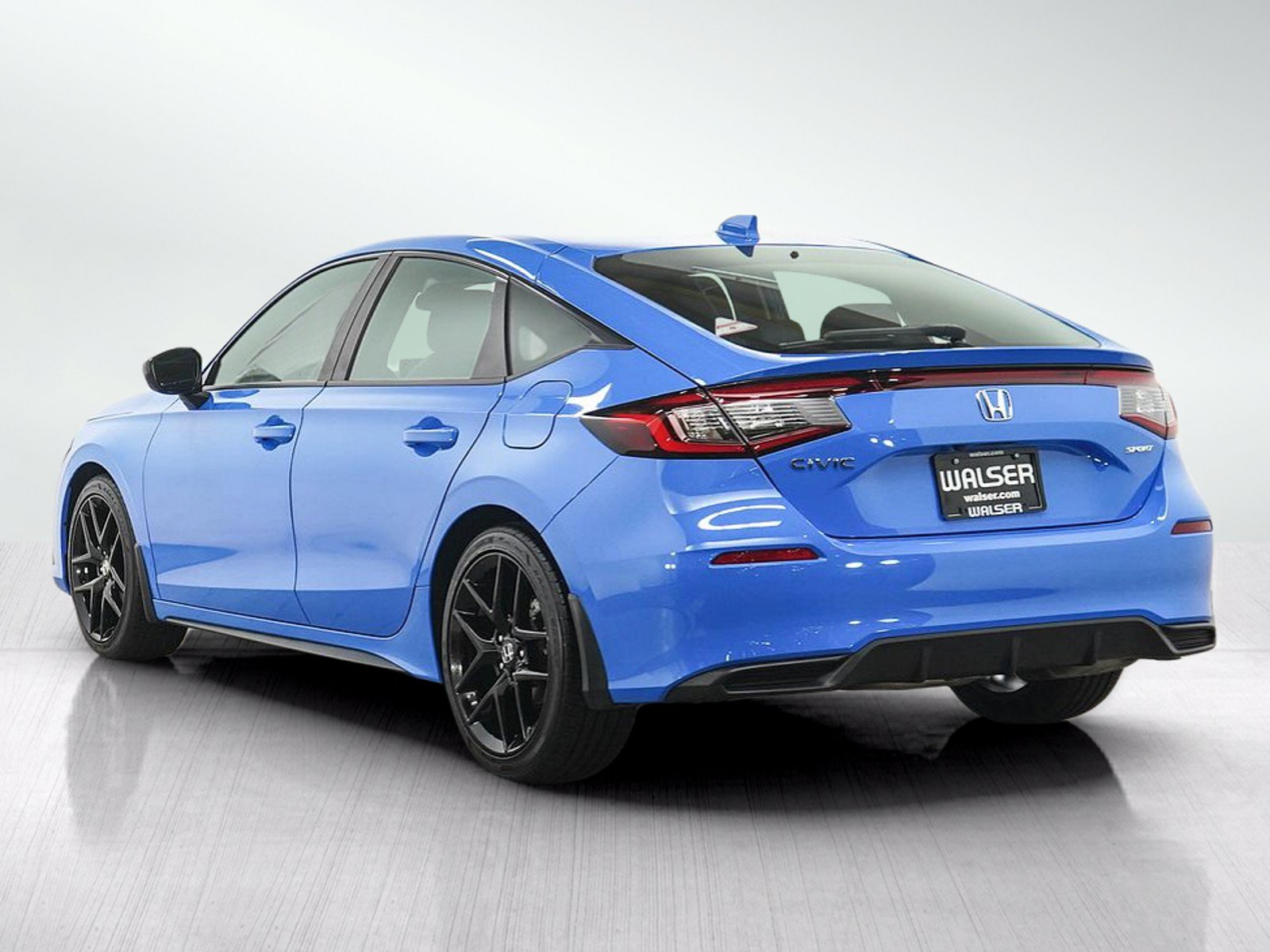 Used 2024 Honda Civic Sport image 3