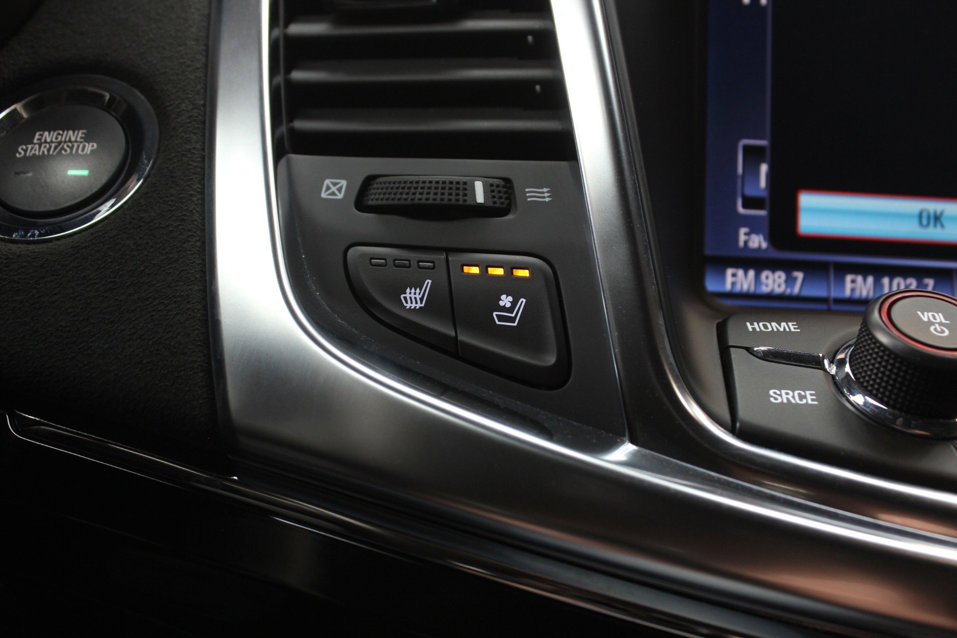 Used 2014 Chevrolet SS RWD image 72