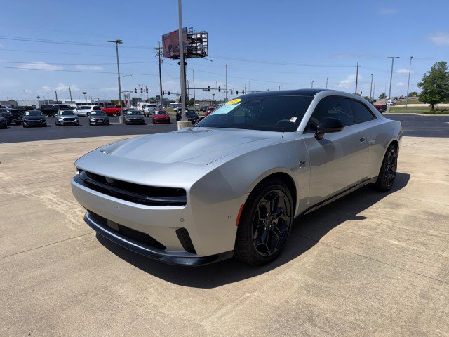 Used 2025 Dodge Charger R/T w/ Quick Order Package 25M R/T image 5