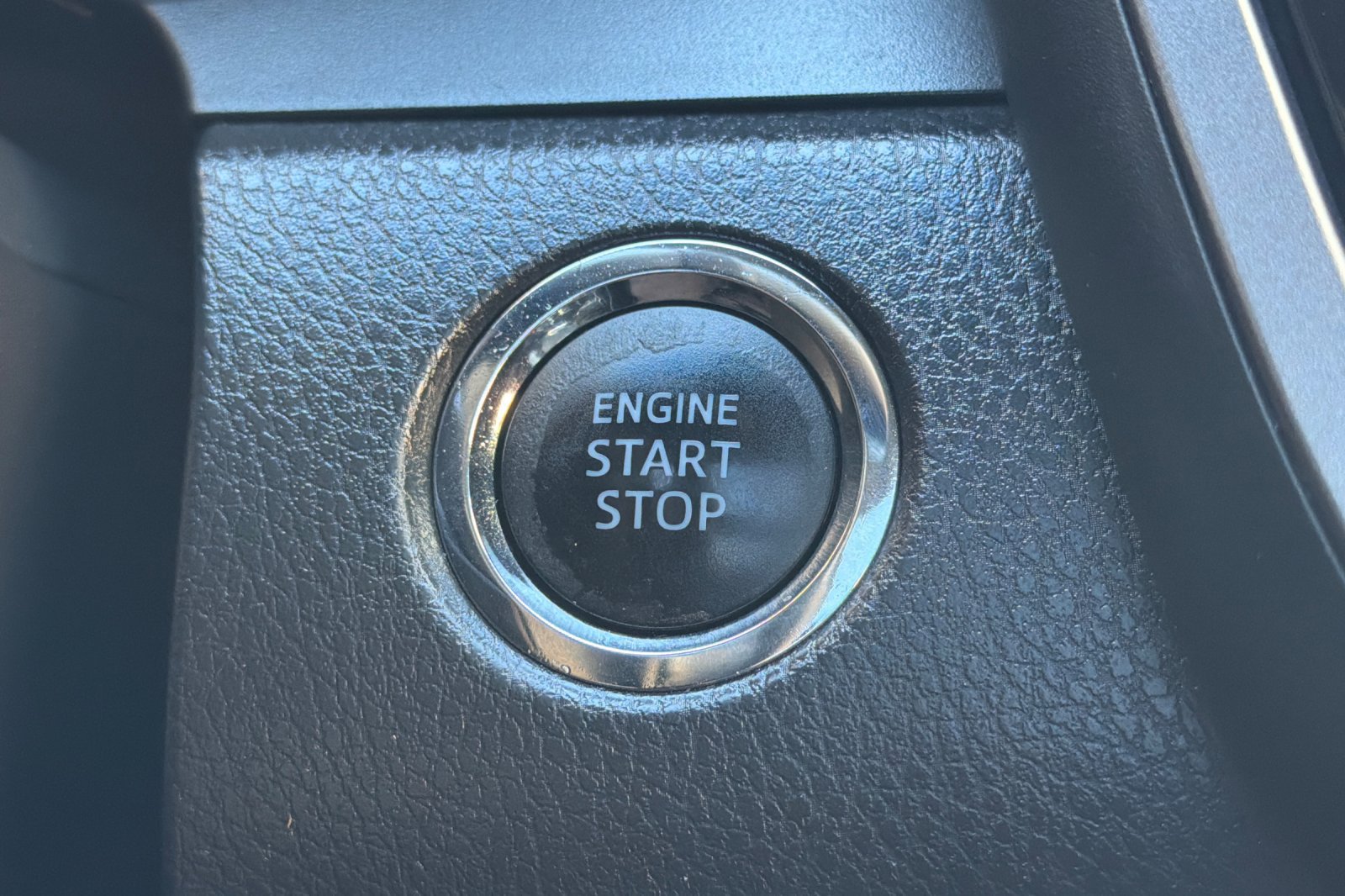 Used 2018 Toyota Camry XSE FWD image 22