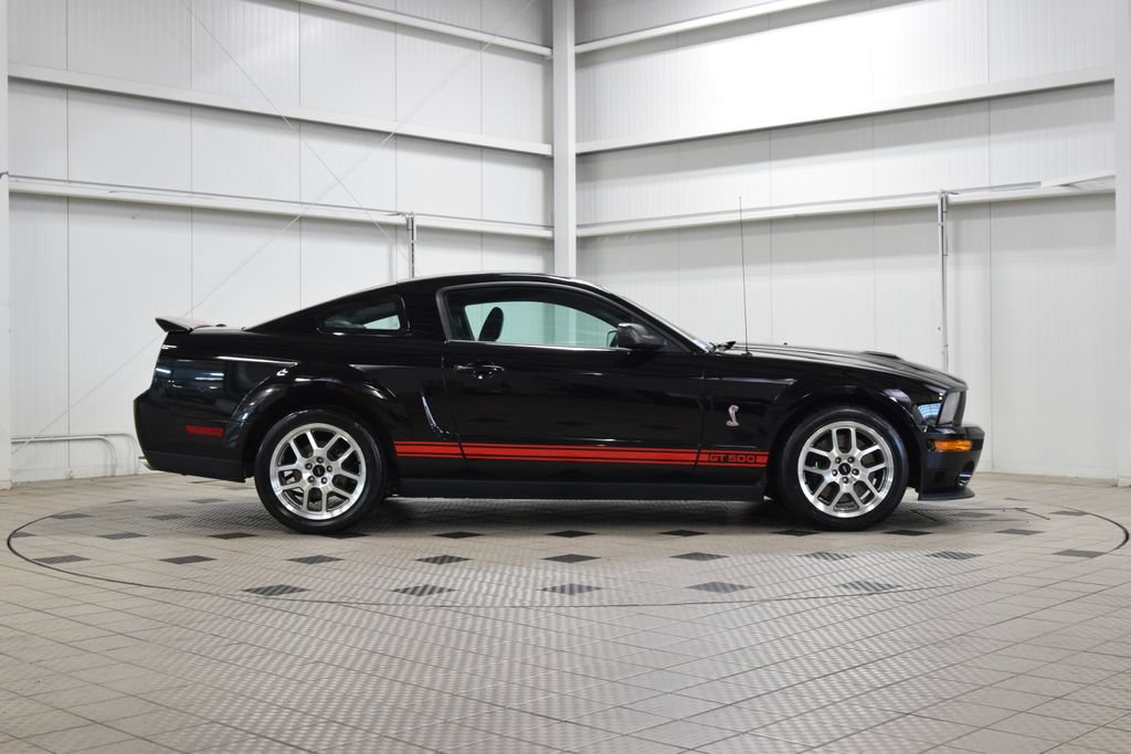 Used 2009 Ford Mustang Shelby GT500 RWD image 9