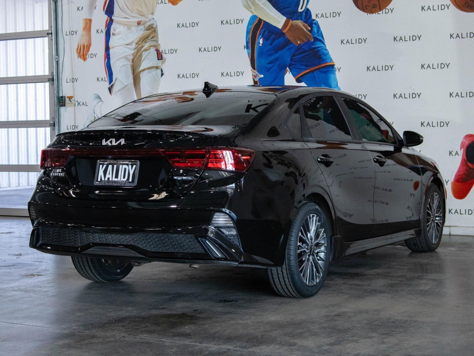 Used 2024 Kia Forte GT-Line image 25