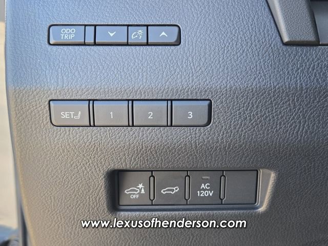 Certified 2025 Lexus GX 550 w/ Accessory Package (CT) image 24