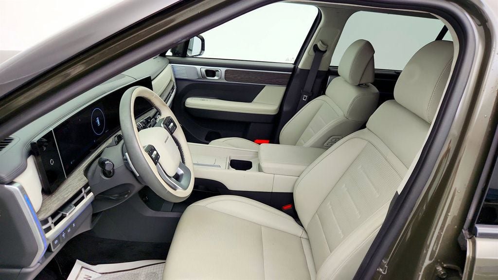 Used 2024 Hyundai Santa Fe Calligraphy AWD/4WD image 20