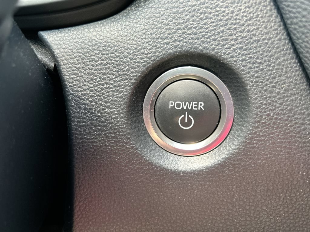 Used 2025 Toyota Corolla LE w/ LE Premium Package FWD image 17