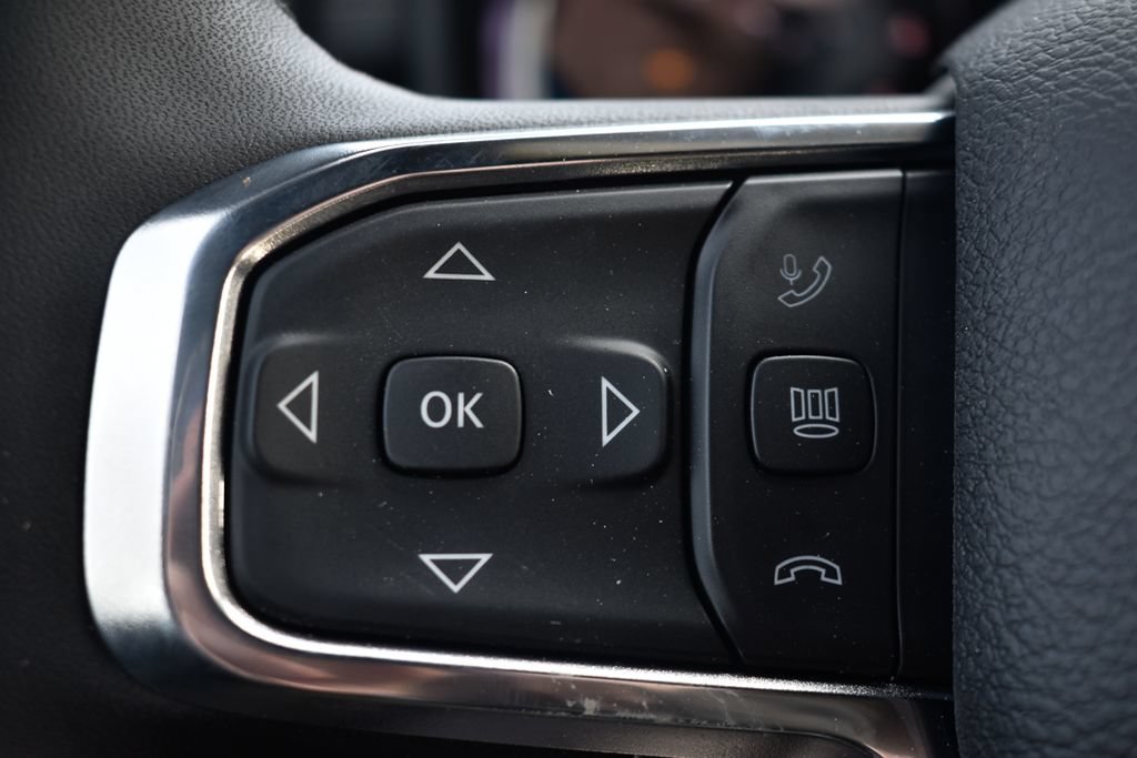 New 2026 RAM 3500 Laramie AWD/4WD image 15