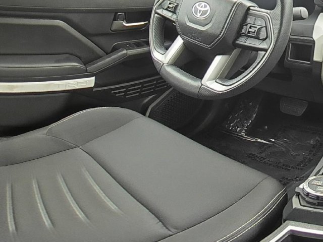 Used 2024 Toyota Tacoma TRD Off-Road AWD/4WD image 20