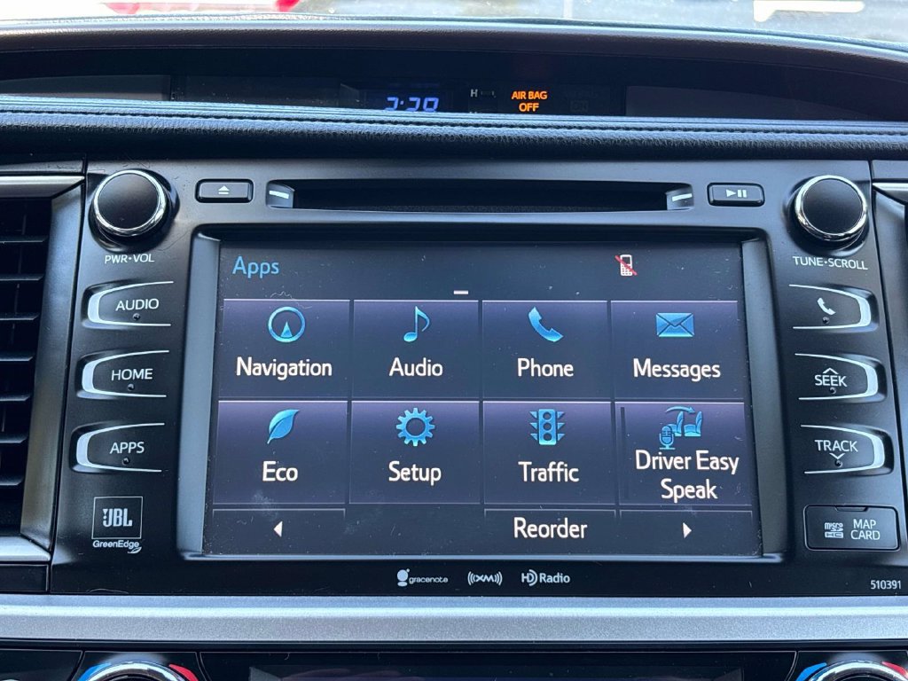 Used 2019 Toyota Highlander Limited AWD/4WD image 25