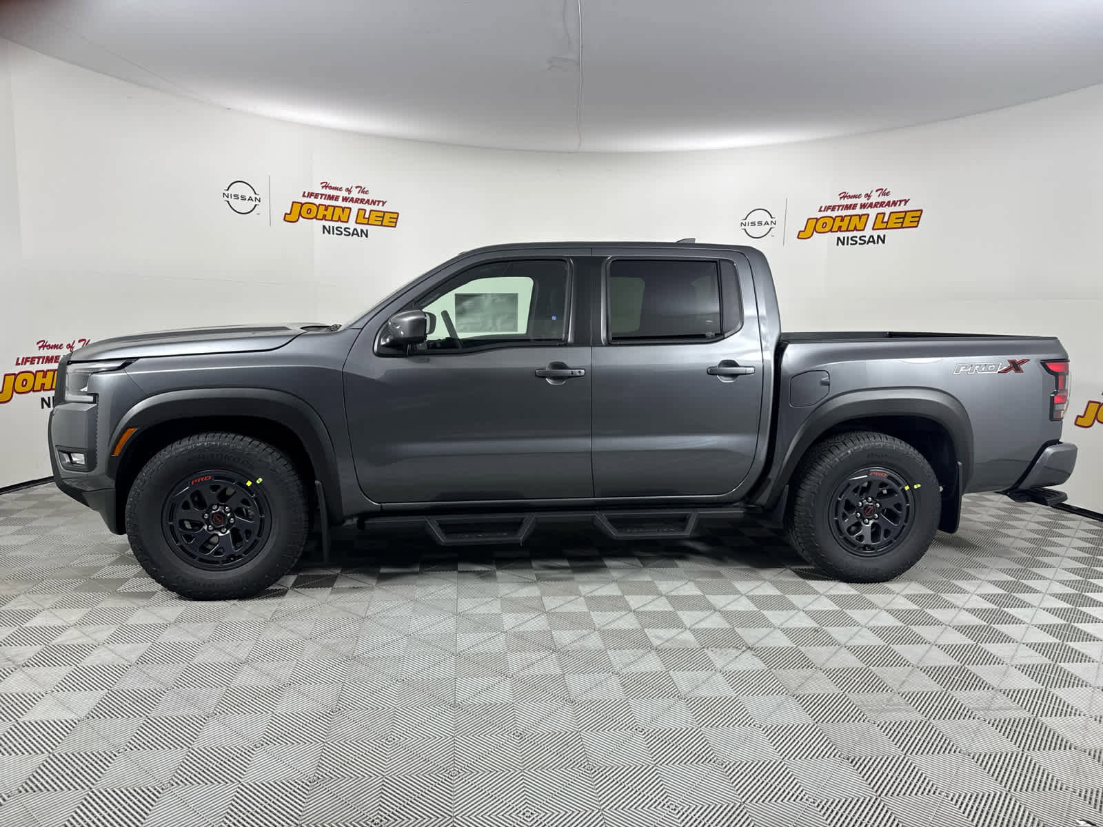 New 2026 Nissan Frontier Pro-X w/ Tow Package image 2