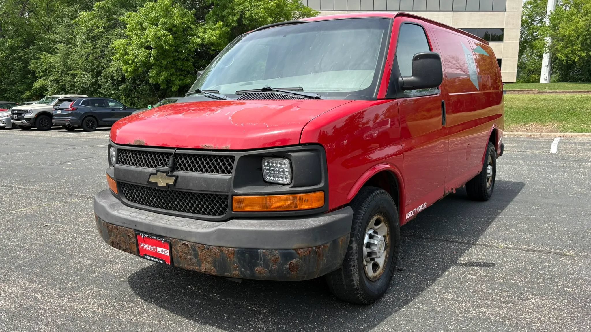 Used 2011 Chevrolet Express 2500 RWD image 15
