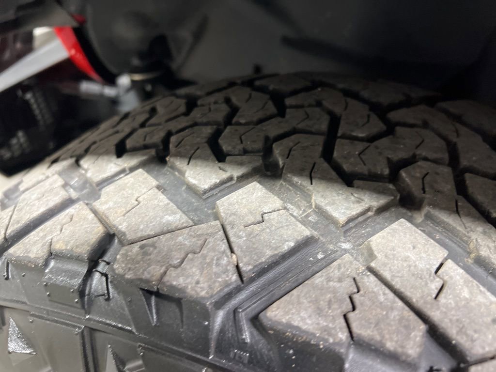 Used 2022 Jeep Wrangler Sport image 31