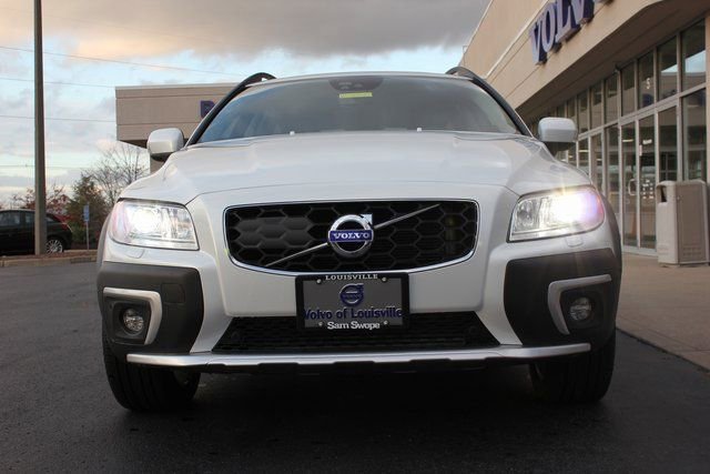 Used 2016 Volvo XC70 T5 Platinum AWD/4WD image 8