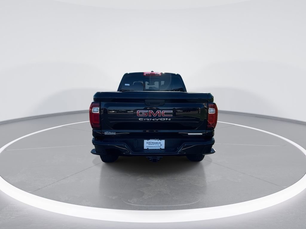 New 2026 GMC Canyon Elevation image 7