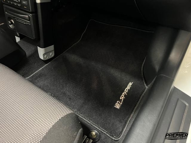 Used 2003 Toyota MR2 Spyder image 70
