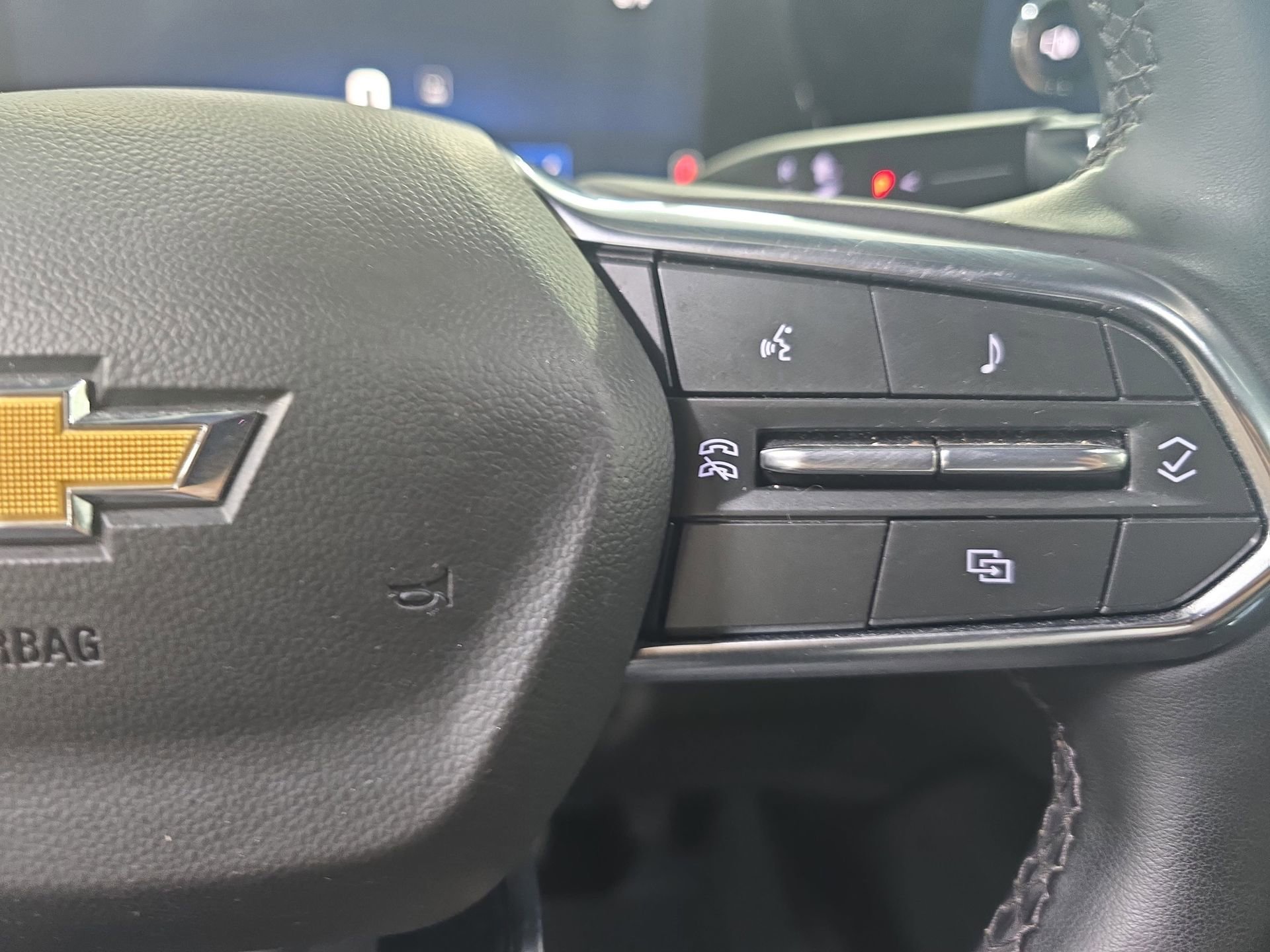 Used 2025 Chevrolet Tahoe LT AWD/4WD image 18