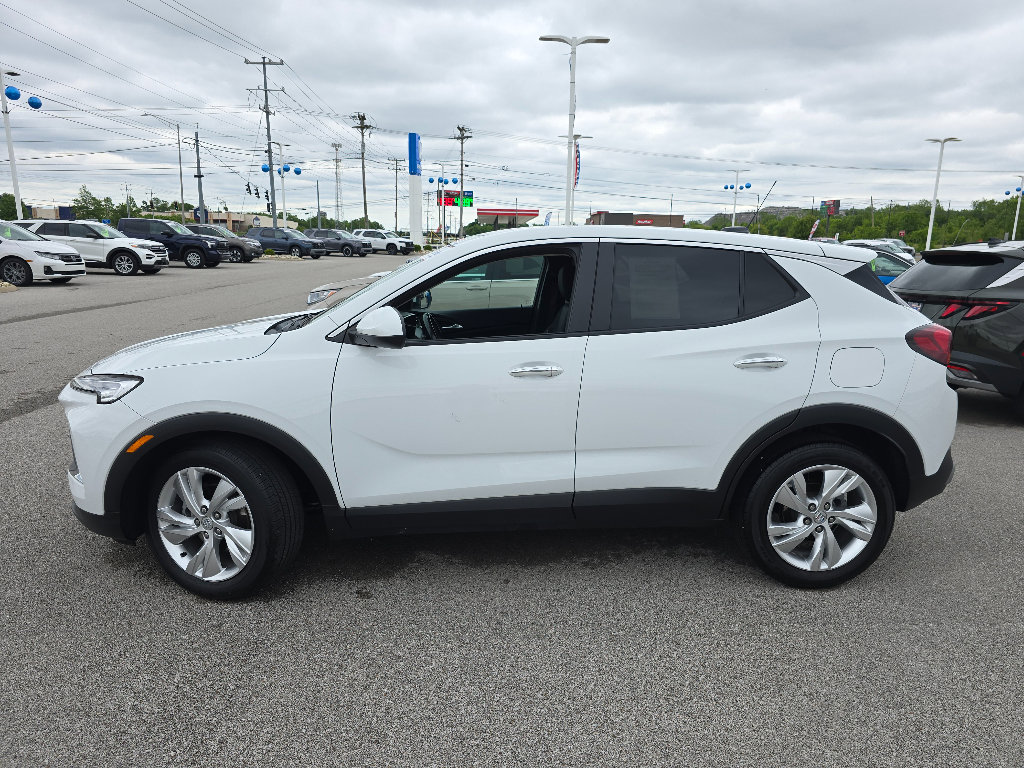 Used 2024 Buick Encore GX Preferred FWD image 11