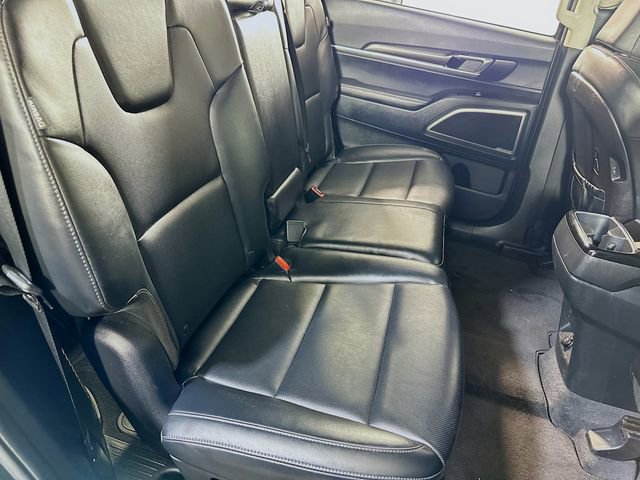 Used 2024 Kia Telluride LX image 24