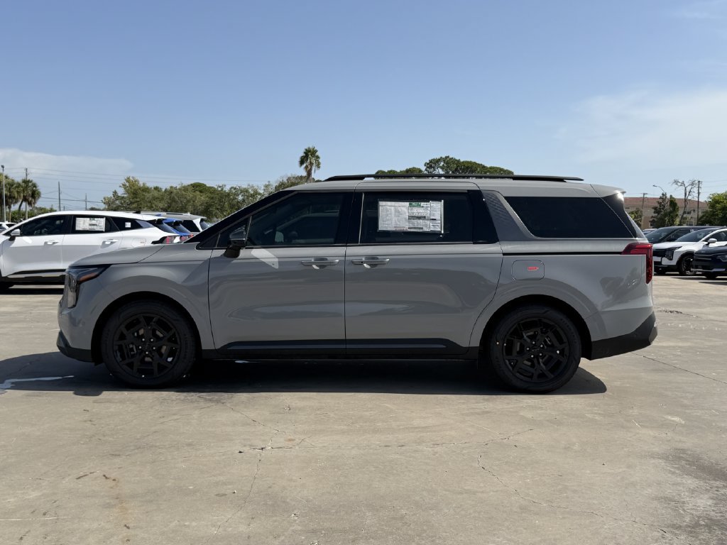 New 2026 Kia Carnival SX w/ SX Dark Edition Package FWD image 7