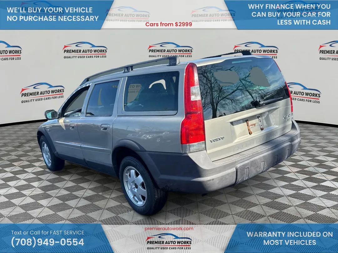Used 2003 Volvo XC70 2.5T Wagon 4D image 7