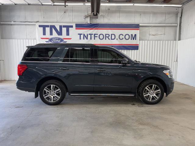 Certified 2022 Ford Expedition XLT AWD/4WD image 1