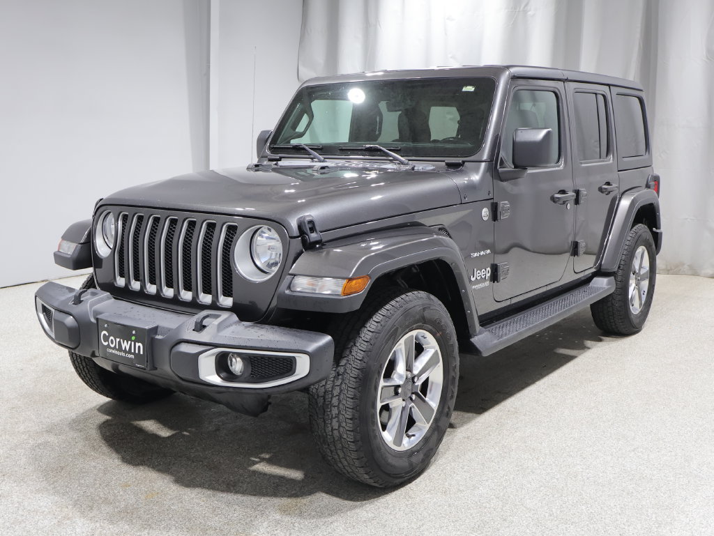 Used 2022 Jeep Wrangler Unlimited Sahara w/ Cold Weather Group AWD/4WD image 7