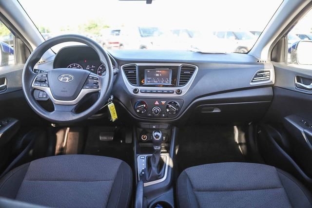 Used 2020 Hyundai Accent SE FWD image 13