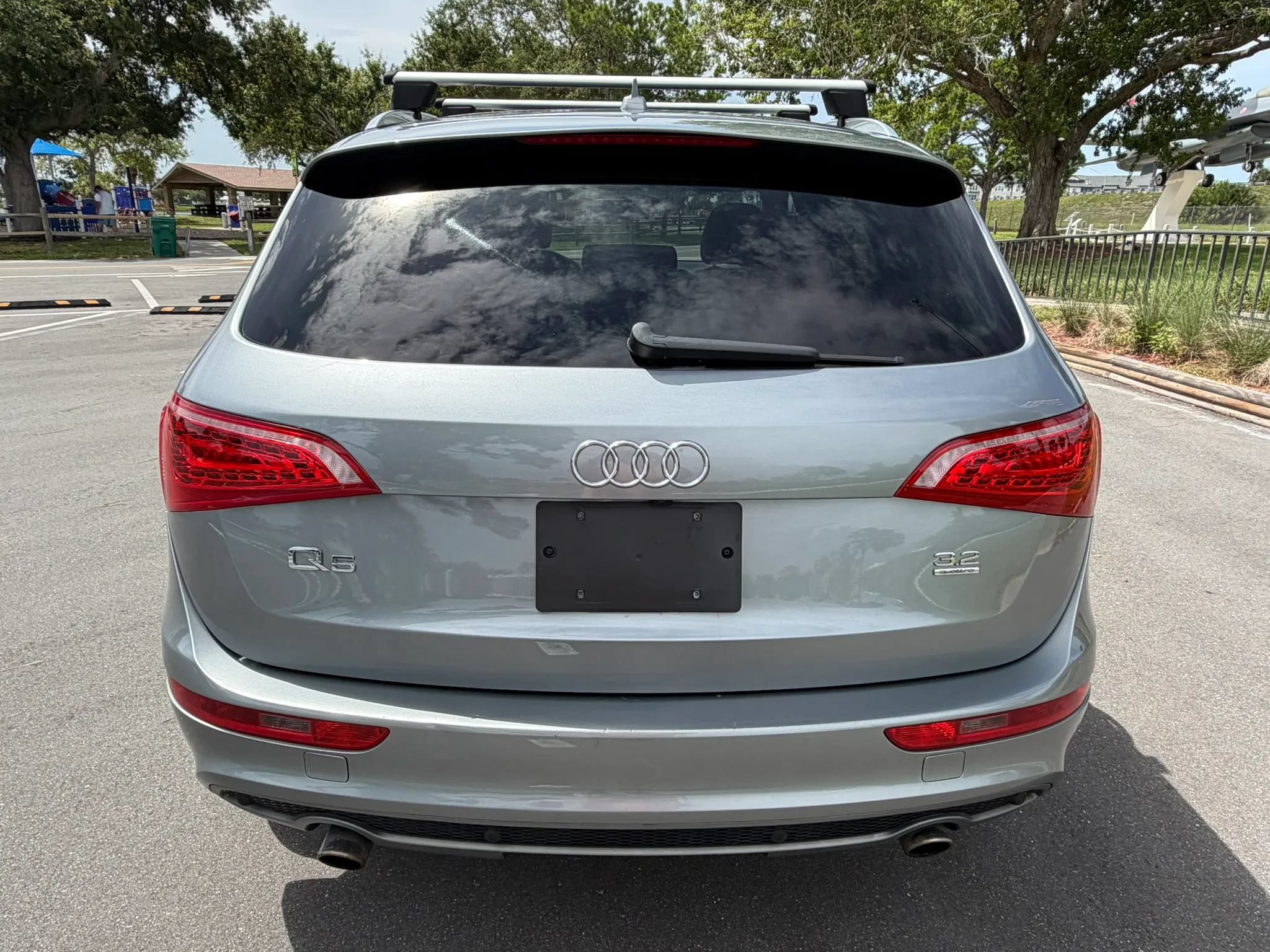 Used 2010 Audi Q5 3.2 Prestige AWD/4WD image 11