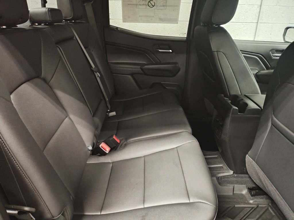 New 2026 GMC Canyon Elevation w/ Convenience Package image 12