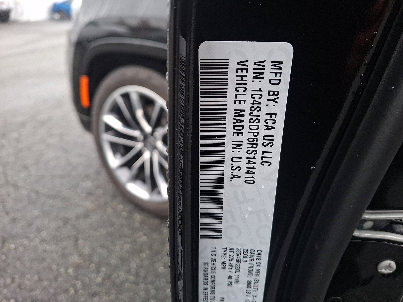 Used 2024 Jeep Wagoneer L Series III w/ Premium Group I image 27