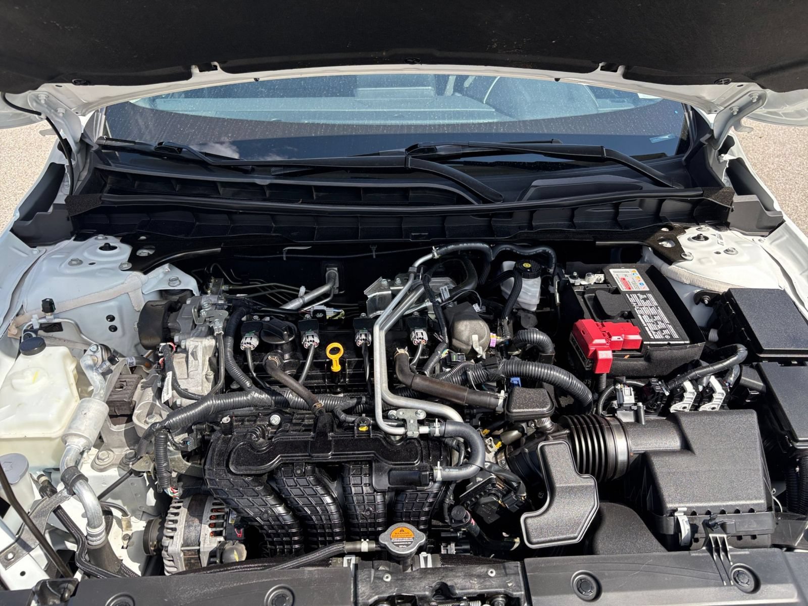 Used 2025 Nissan Altima 2.5 SV FWD image 31