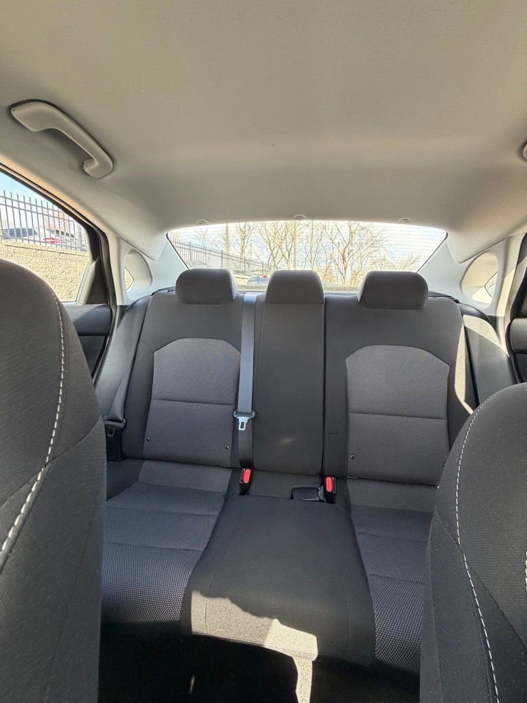 Used 2023 Kia Forte LXS image 18