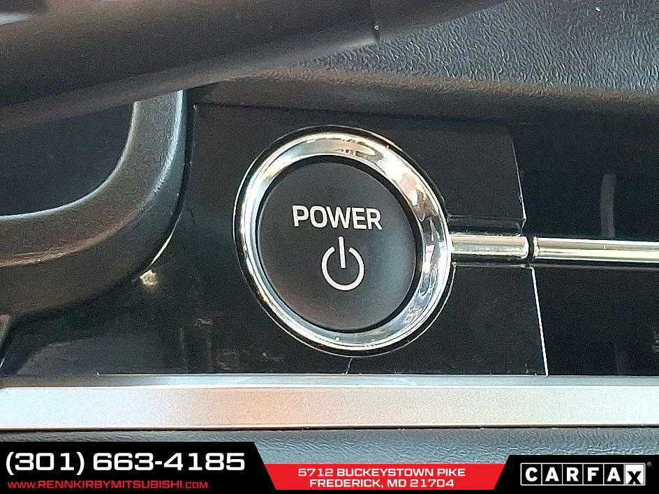 Used 2024 Mitsubishi Outlander SE image 22