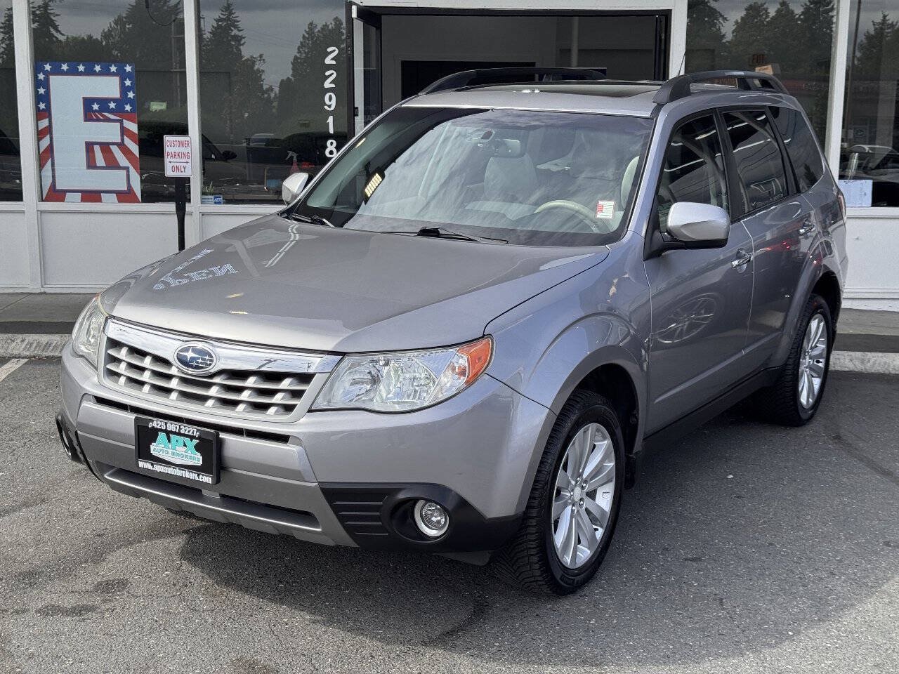 Used 2011 Subaru Forester 2.5X Premium AWD/4WD image 1