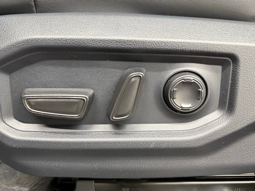 New 2026 Toyota Tundra Platinum image 16