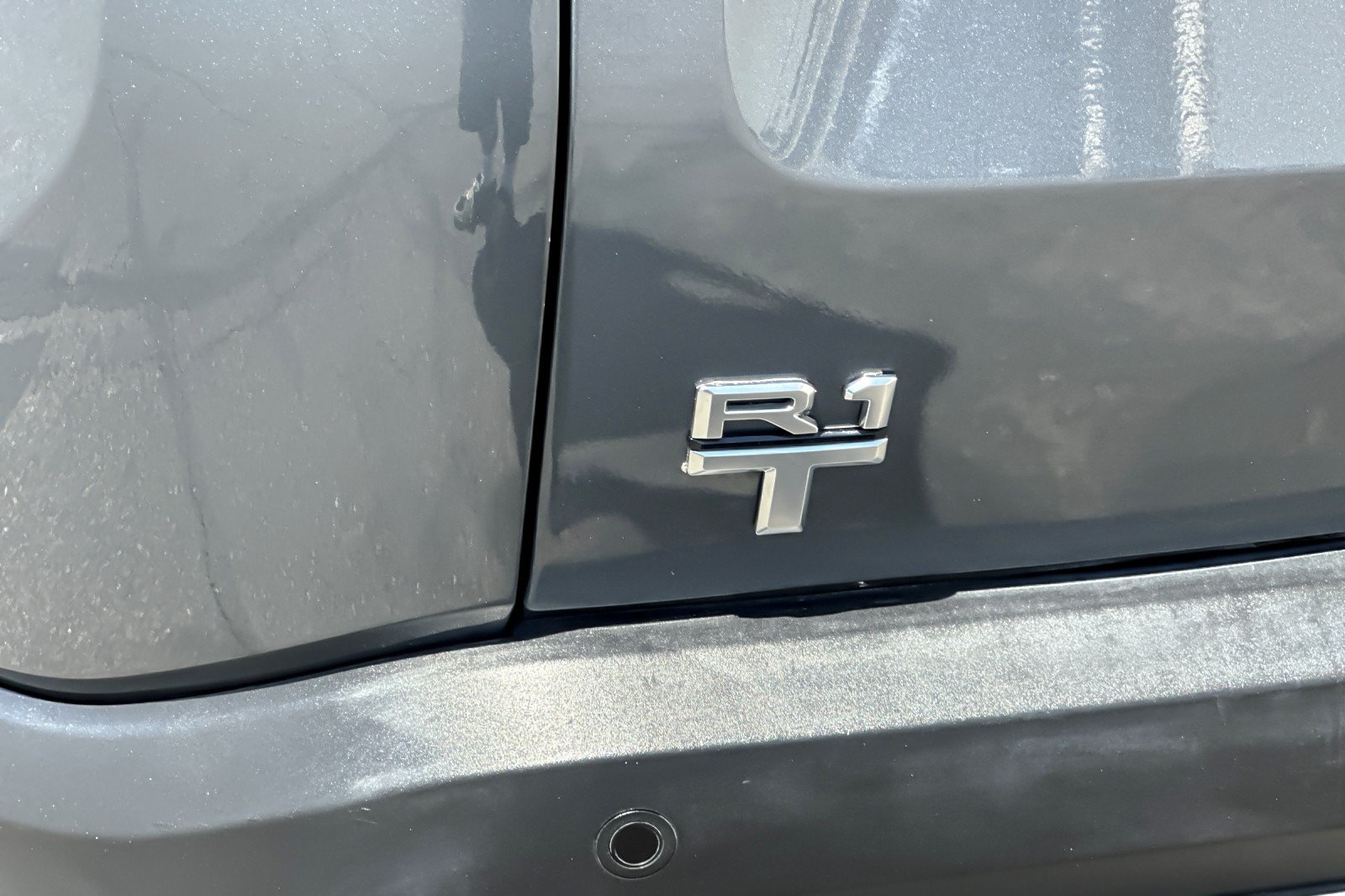 Used 2024 Rivian R1T Adventure Dual AWD/4WD image 24