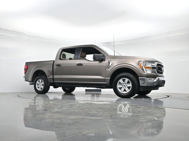 Certified 2022 Ford F150 XLT w/ Equipment Group 301A Mid image 31
