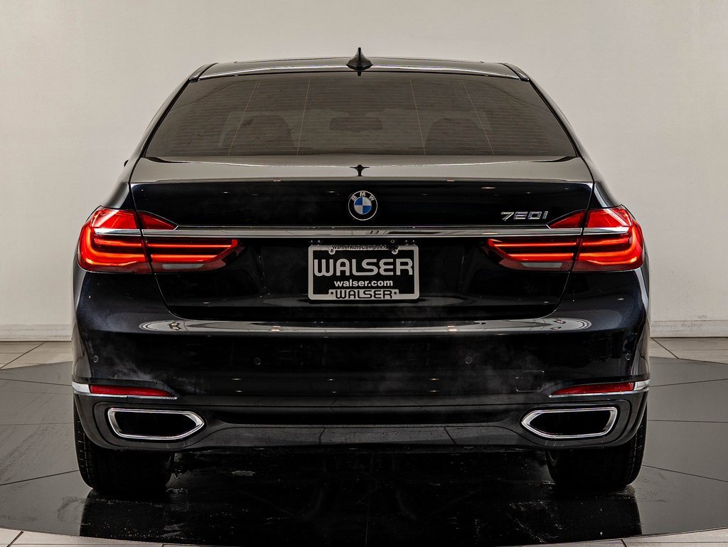 Used 2018 BMW 750i 750i image 7