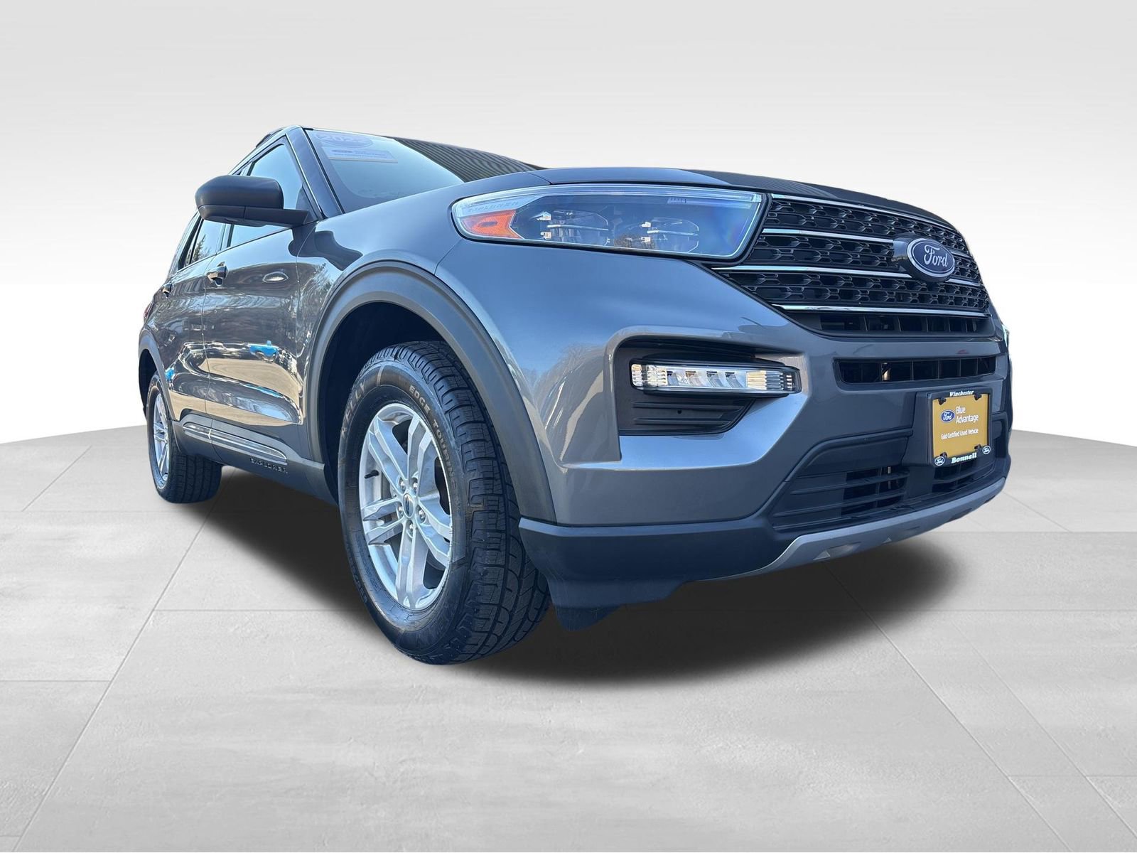 Certified 2022 Ford Explorer XLT w/ Equipment Group 202A image 10