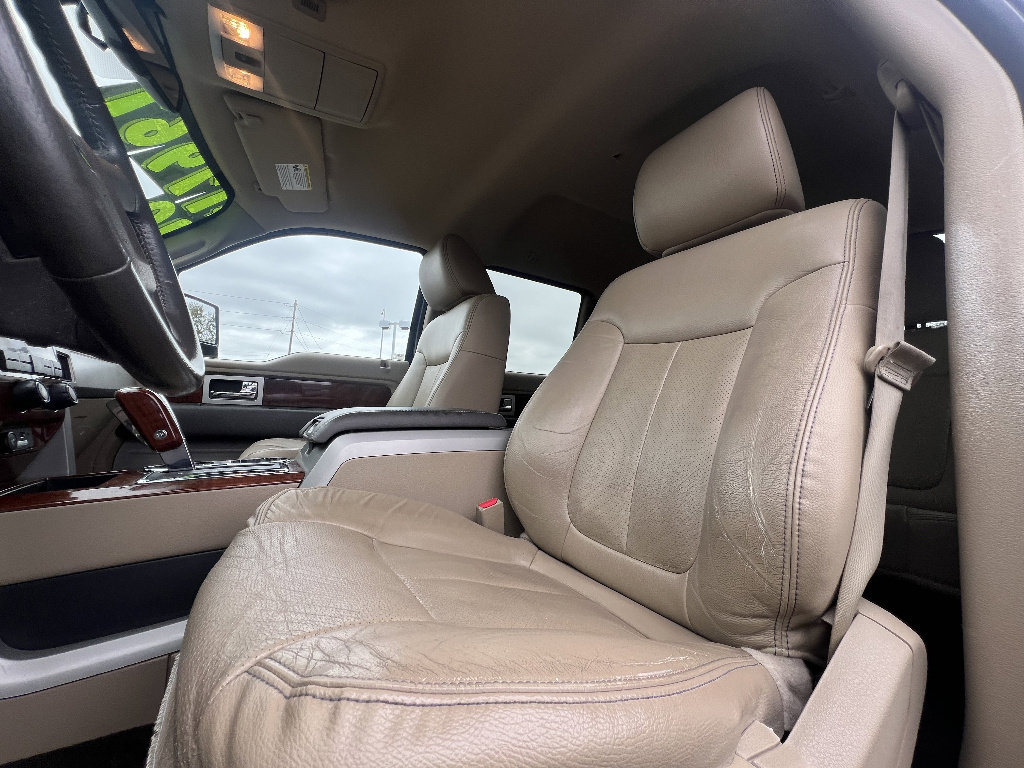 Used 2010 Ford F150 Lariat image 27