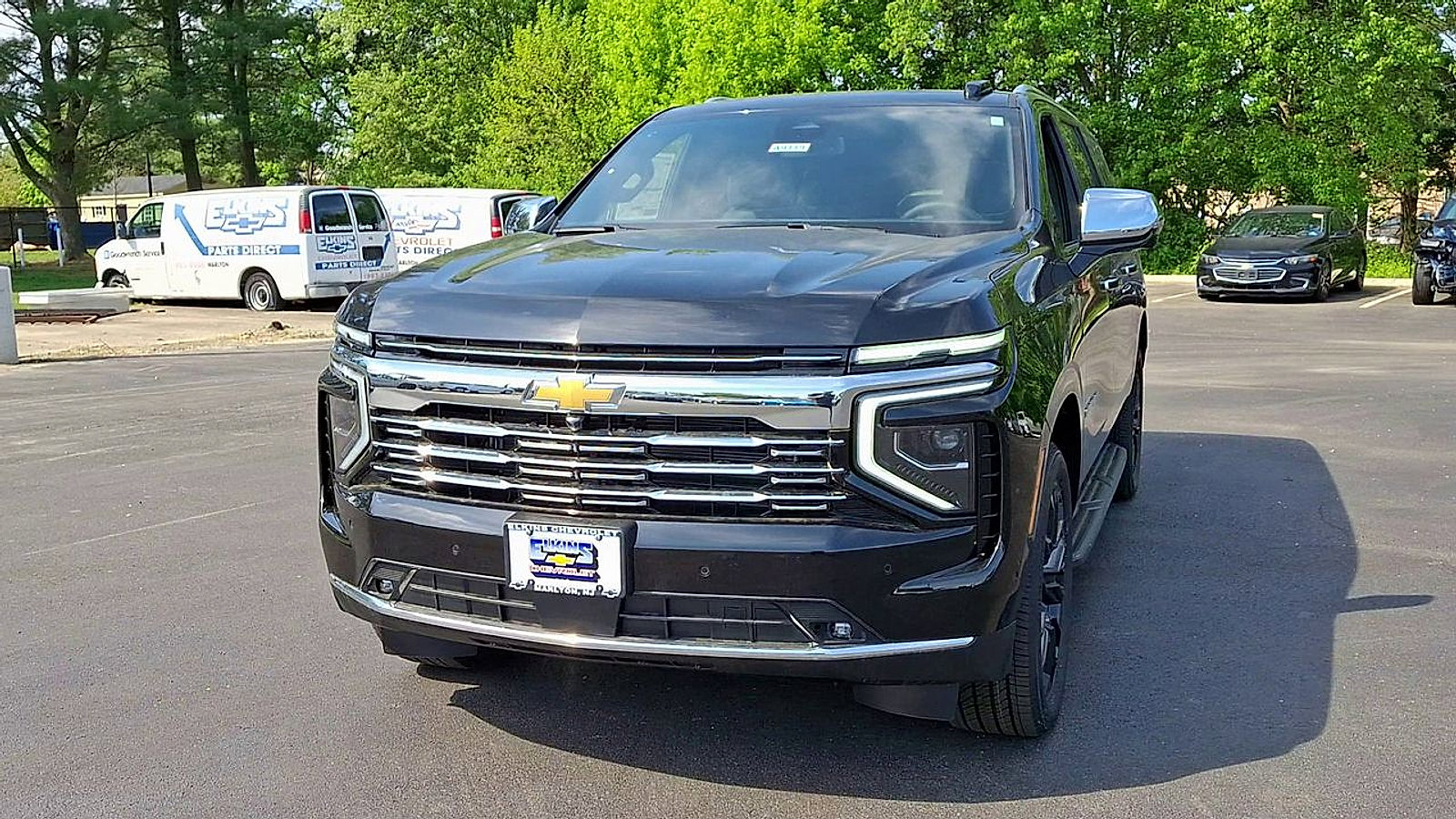 New 2026 Chevrolet Suburban Premier w/ Sun And Tow Package AWD/4WD image 6