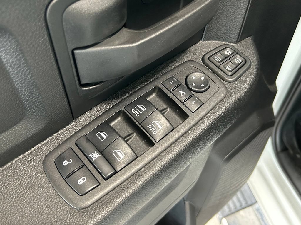 Used 2023 RAM 2500 Tradesman AWD/4WD image 17