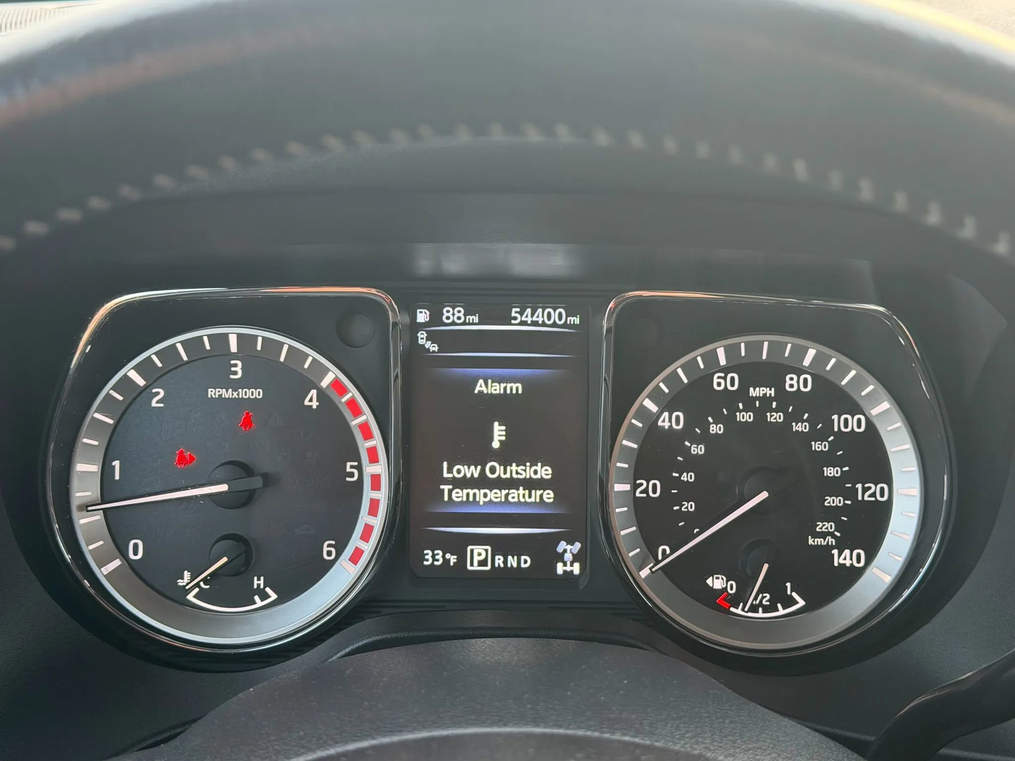 Used 2018 Nissan Titan PRO-4X w/ Pro-4x Utility Package image 17