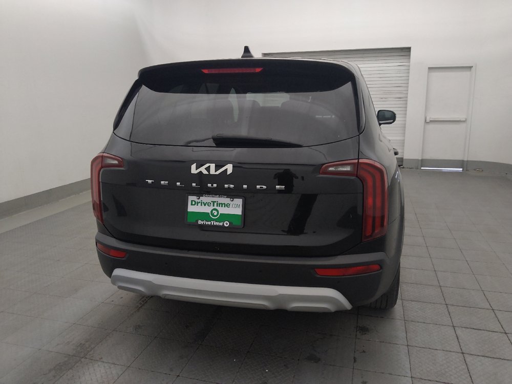 Used 2022 Kia Telluride LX FWD image 7