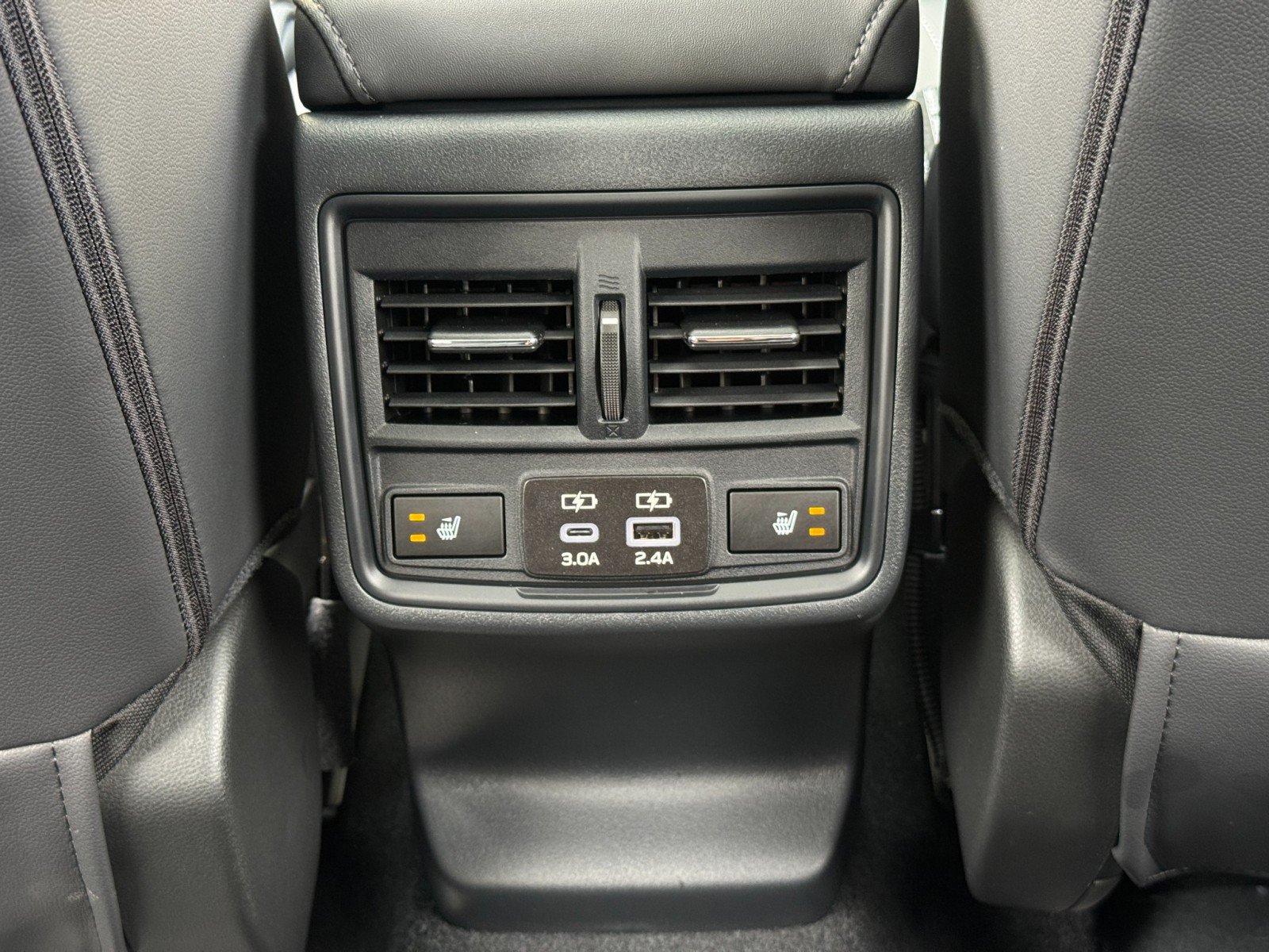 Used 2026 Subaru Outback Touring AWD/4WD image 35