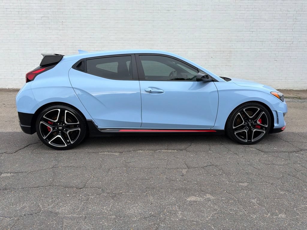 Used 2022 Hyundai Veloster N FWD image 1