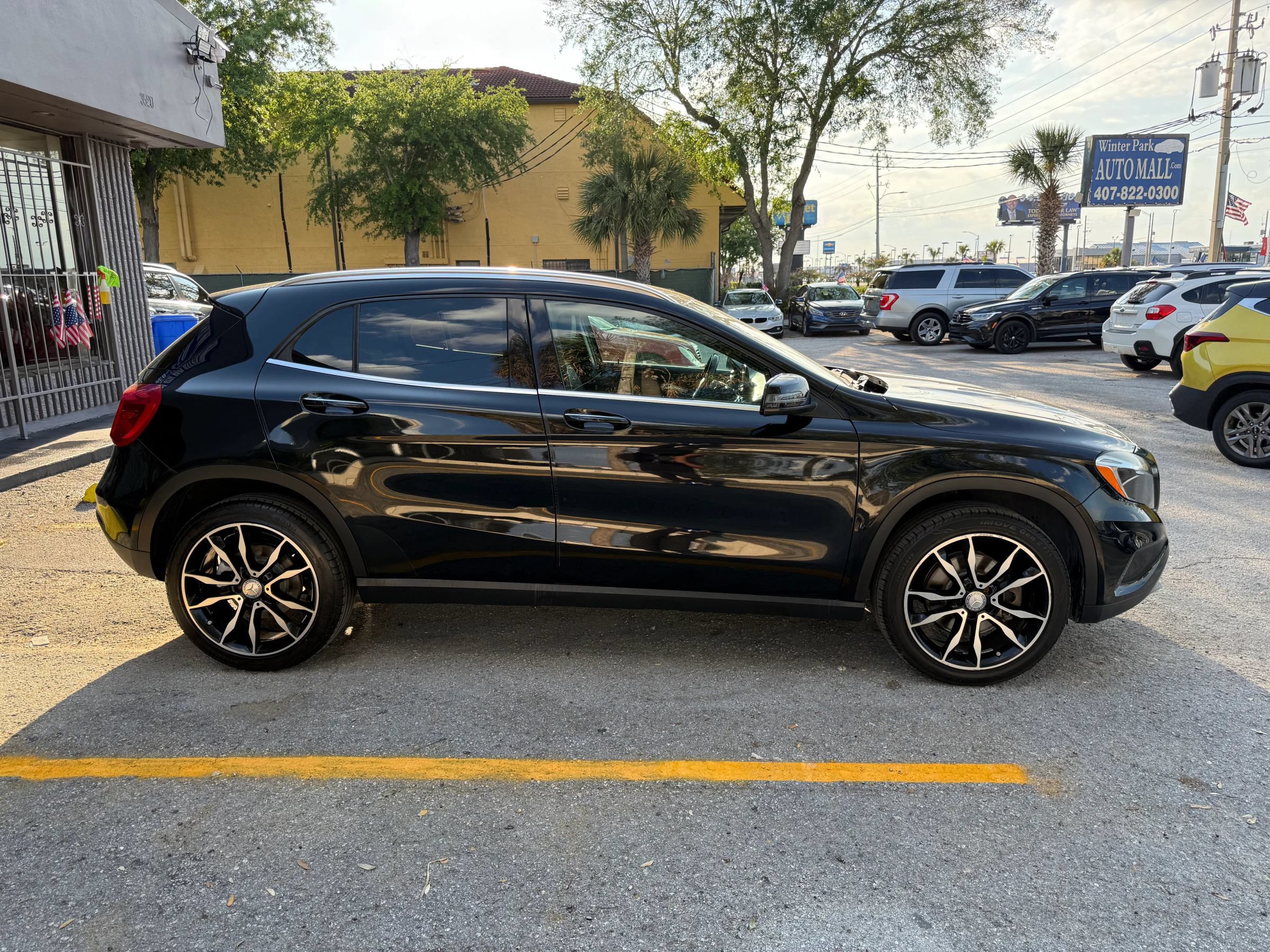 Used 2016 Mercedes-Benz GLA 250 4MATIC image 4