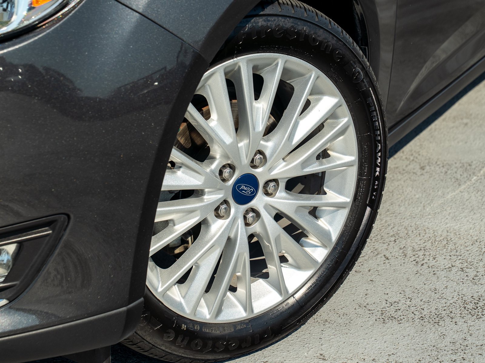 Used 2015 Ford Focus Titanium FWD image 10