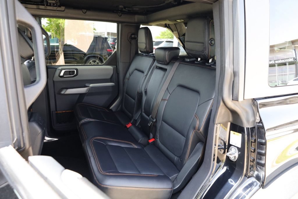 Used 2023 Ford Bronco Badlands AWD/4WD image 24